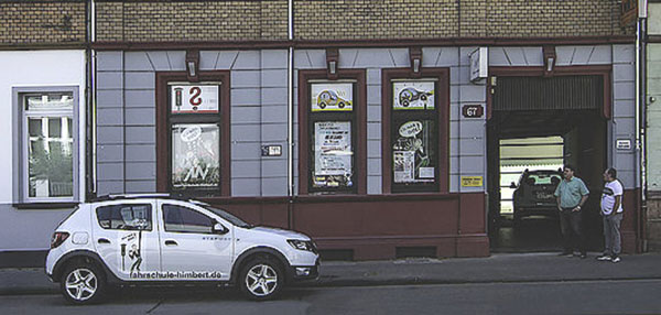 Fahrschule Himbert GmbH Klassen A und B / Erste-Hilfe-Kurs / Sehtest in Saarbrücken - Logo