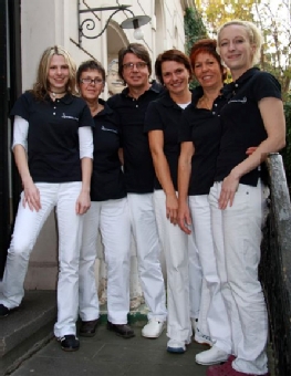 Team der Tierarztpraxis Dr. Linzer