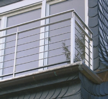 Balkon und Schieferdeckung