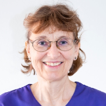 Dr. Carola Walter