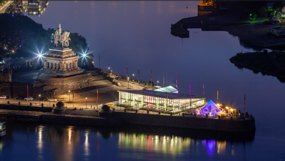 TENT DIMENSIONS GmbH, Giebelzelt