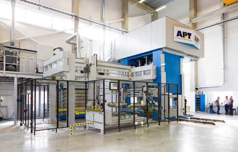 Kundenbild groß 2 AP & T Automation Pressen & Werkzeuge Vertriebs-GmbH